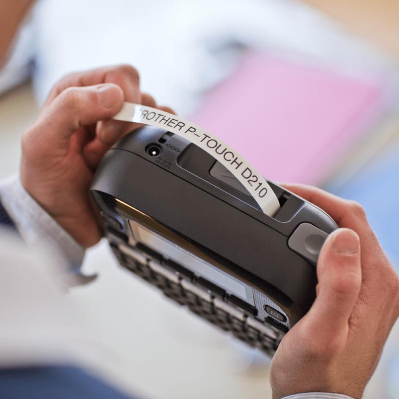 BROTHER P-Touch PT-D210VP Labelmaker