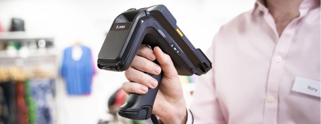 Zebra TC2205-0G1250SS-E8, TC22R Integrated Handheld RFID Reader, Gun, Wi-Fi 6, Android GMS, SE4710 + FF/FF Cameras + Standard Range RFID, - Image 2