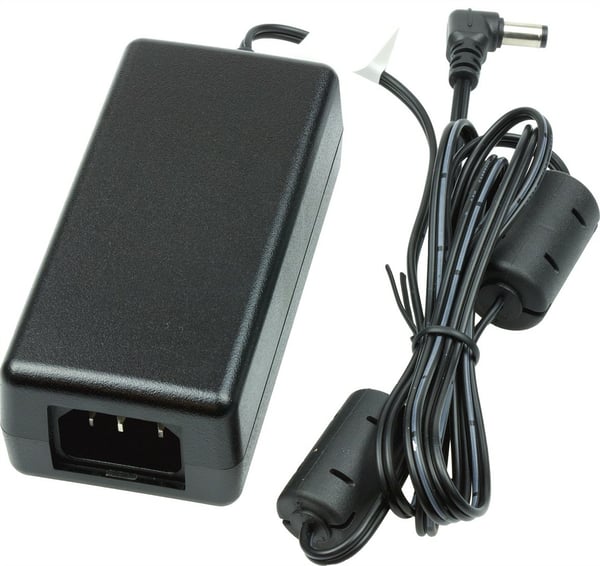 Datalogic 90ACC0358 – Magellan 12 V / 18 W virtalähde kulmapistokkeella