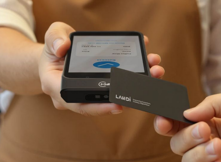 Landi Global 53207-00-- M10SE, 4G CAT4 /EAU, GMS, 3GB+32GB, 5MP+0.3MP, 1SIM, LANDI Scanner - Image 2