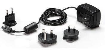 BrightSign PA-W12V1.5A-LK2 – LS5-sarjan 12 V / 1,5 A vaihtovirtalähde, 4 kansainvälistä adapteria