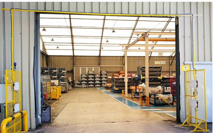 Keonn ADPL-10T-B-4SP12-EU – AdvanPortal RFID UHF -tunnistusportaali, 10" kosketusnäyttö, viivakoodinlukija, 4 × Advantenna-SP12, ETSI - Image 2